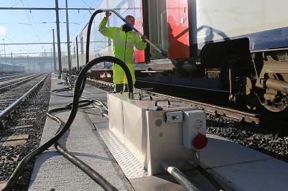 Options for supply and disposal network systems for train and HS depots